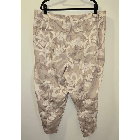 Anthropologie Pants Frannie Women Plus Linen Blend Tapered Camo Pants 24W - Picture 3 of 7